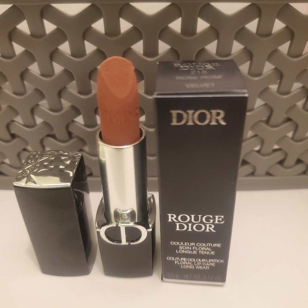 Dior Rouge Dior Refillable Lipstick 218 Rose Rose Velvet. BNIB - Picture 2 of 6